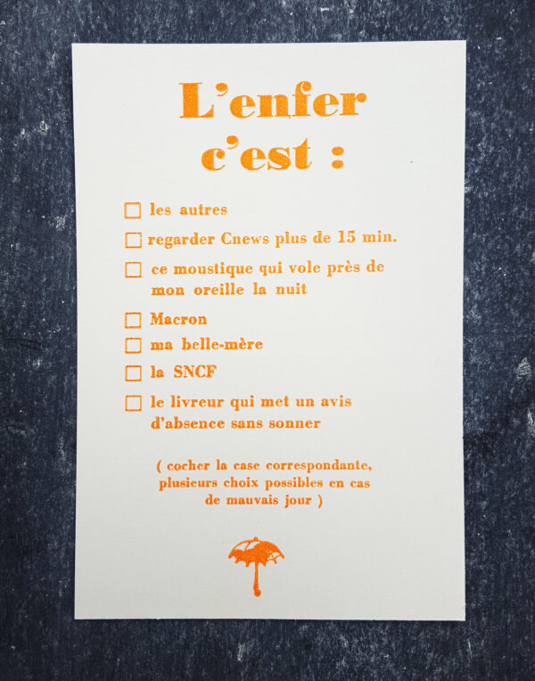 Carte postale d'une citation détournée "L'enfer c'est..."